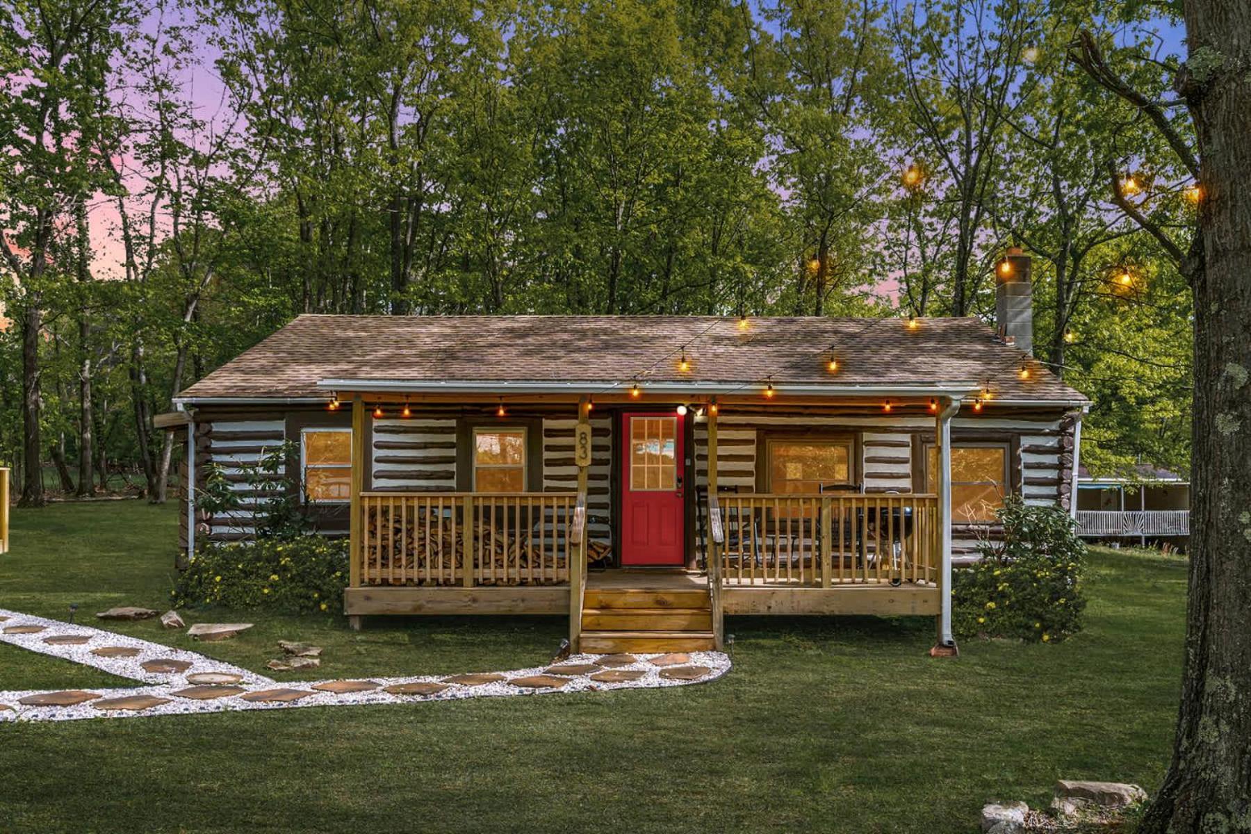 Modernized Log Cabin W Hot Tub Fire Pit & Views Berkeley Springs Exterior foto